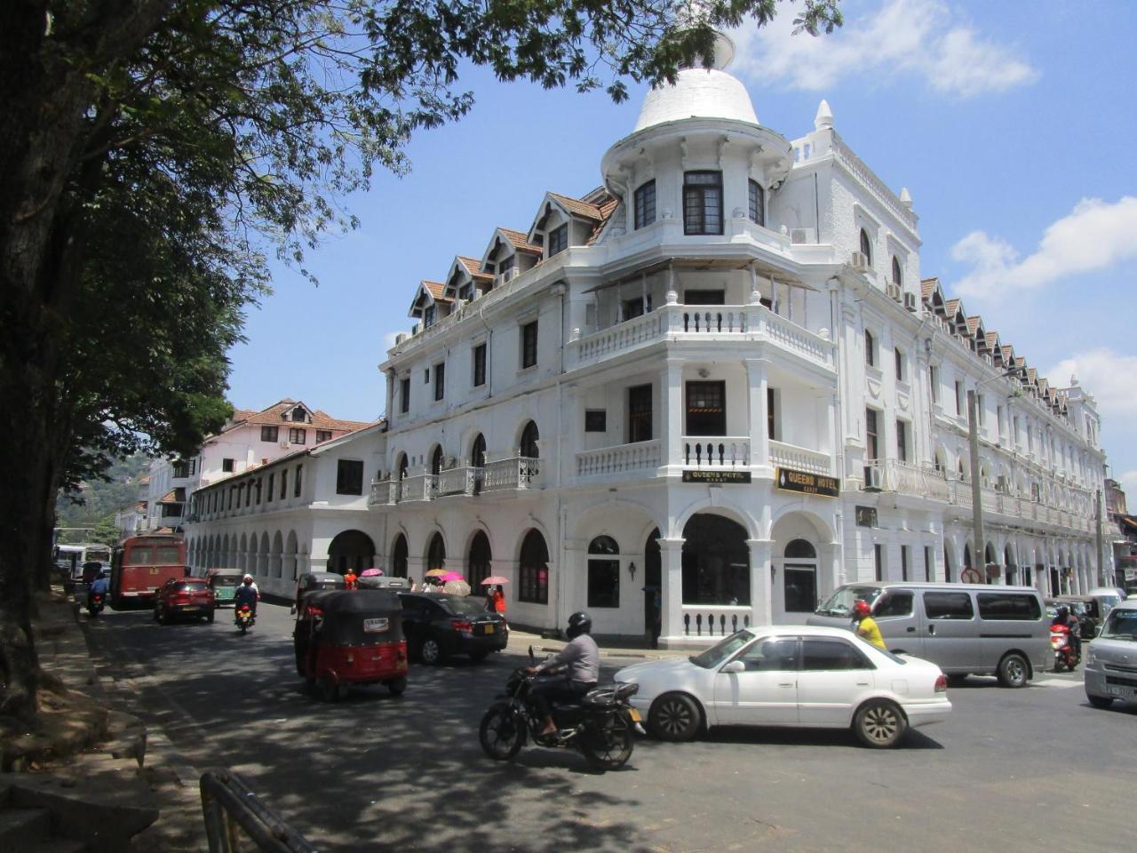 New Nethmi Villa Kandy Extérieur photo